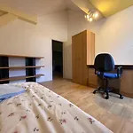 Apartment Spacious 110 M2 With 4 Private *