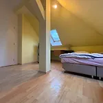 Spacious 110 M2 With 4 Private Apartment Bratislava