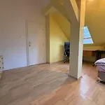 Spacious 110 M2 With 4 Private Apartment *