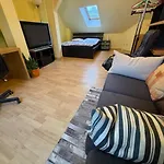 Apartment Spacious 110 M2 With 4 Private