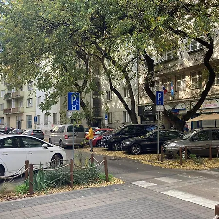 Spacious 110 M2 With 4 Private Apartmán