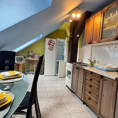 Spacious 110 M2 With 4 Private Apartmán Bratislava