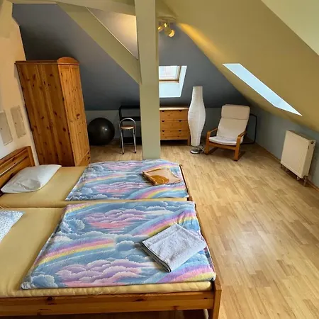 Central Bratislava Spacious 110 M2 Apartment With 4 Private Rooms Братислава