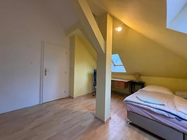 Spacious 110 M2 With 4 Private * ブラチスラヴァ