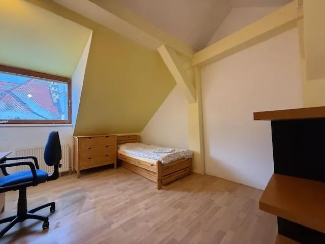 Spacious 110 M2 With 4 Private