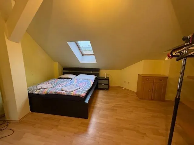 דירה Spacious 110 M2 With 4 Private ברטיסלאבה