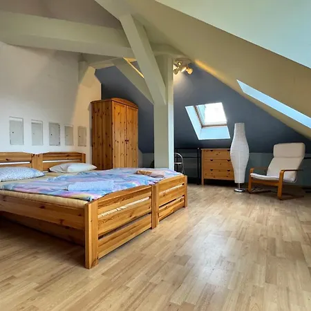 Spacious 110 M2 With 4 Private Apartament *