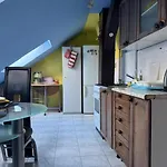 Spacious 110 M2 With 4 Private Μπρατισλάβα