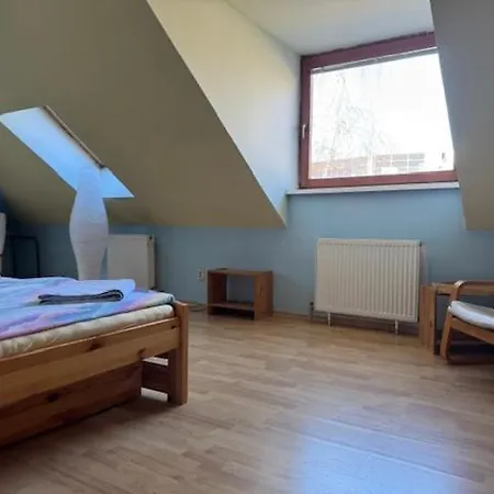 Central Bratislava Spacious 110 M2 Apartment With 4 Private Rooms * براتسيلافا